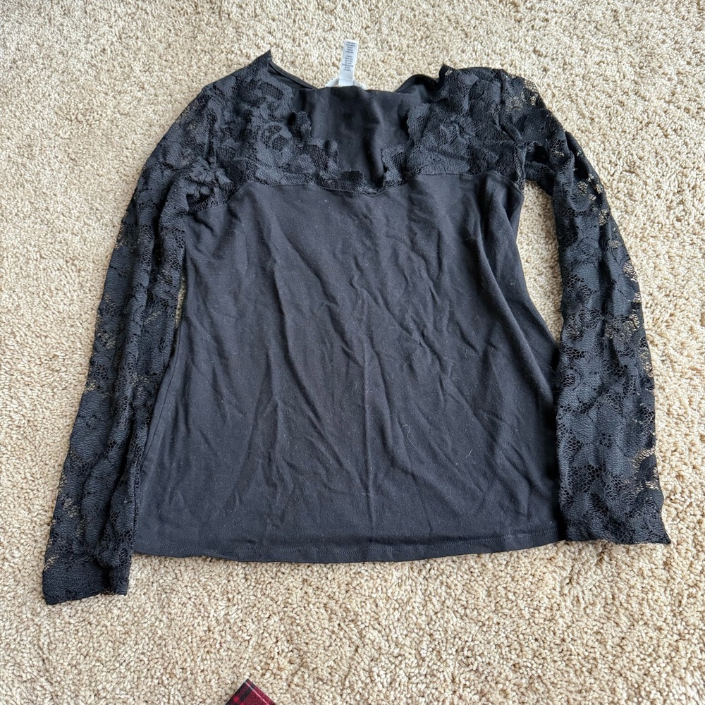 Ambiance Women’s Size M Black Lace Grunge Long Sleeve V Neck Punk